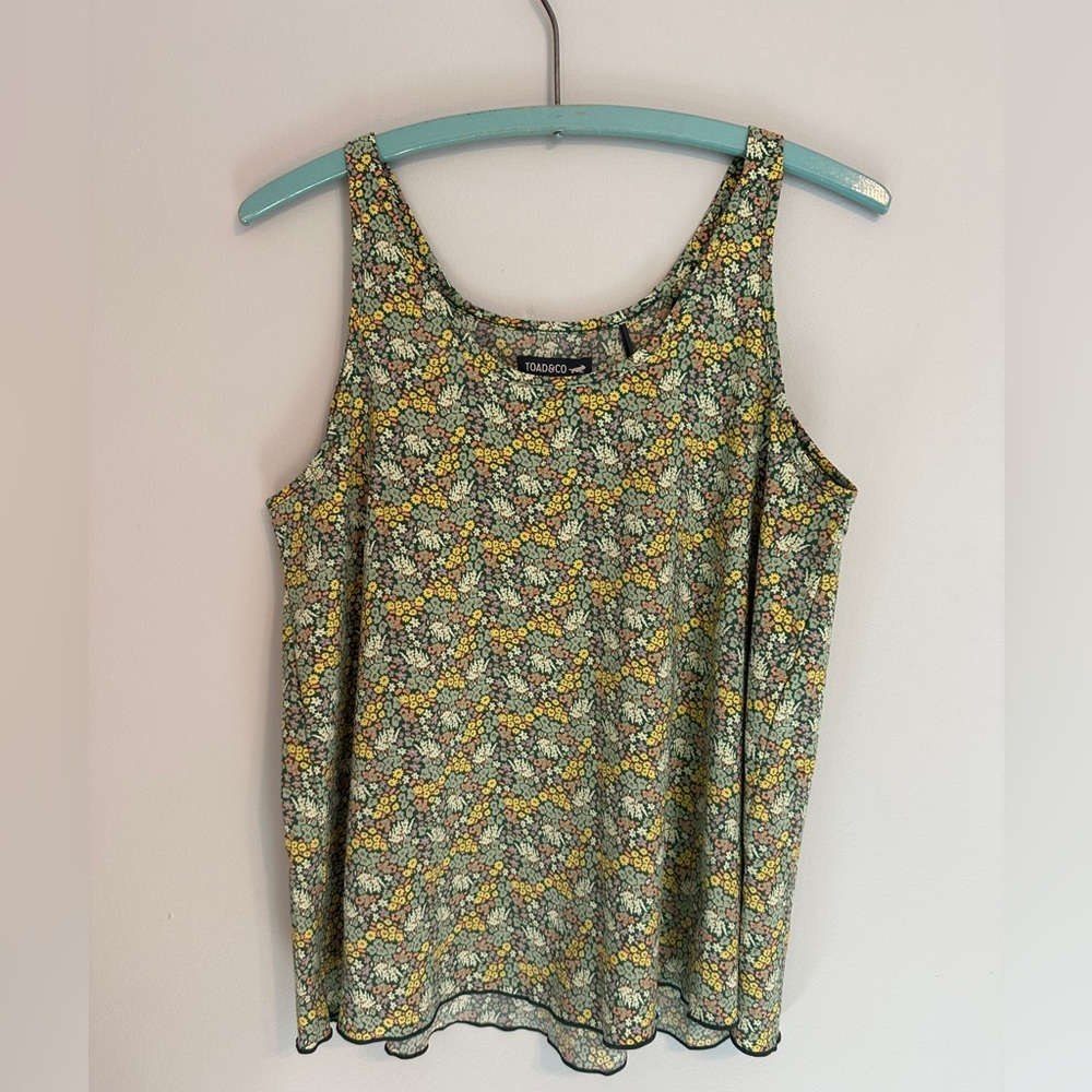 EUC • Toad & Co • Sunkissed Tank in Green and Yellow Micro Floral Print